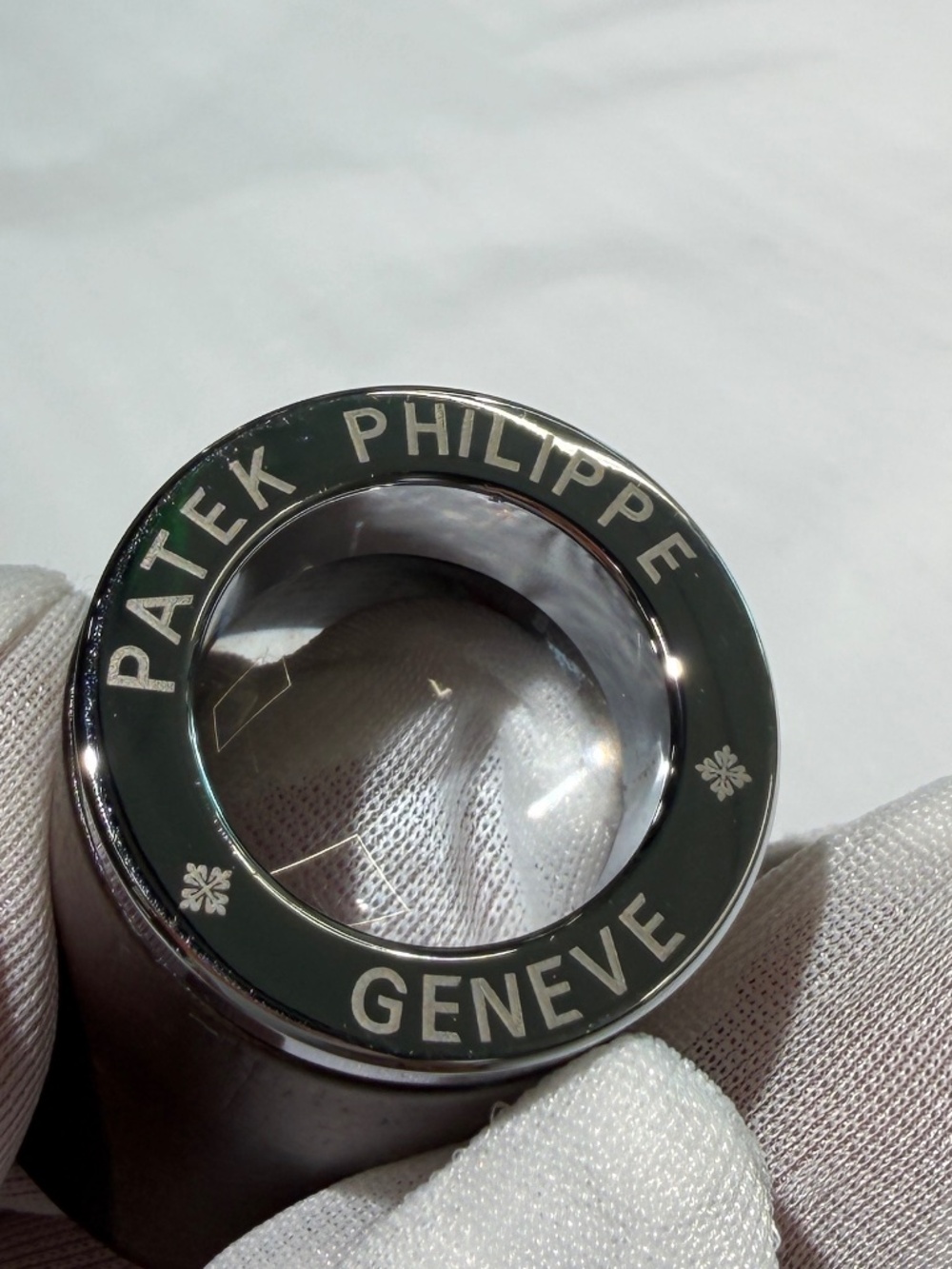 Patek Philippe Wooden Watch Loupe with Box – Brown Maple Wood, Silver Ring